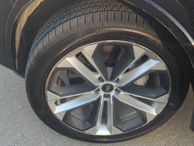 Used 2021 Audi Q7 3.0T Premium Plus w/ Executive Package AWD/4WD image 14