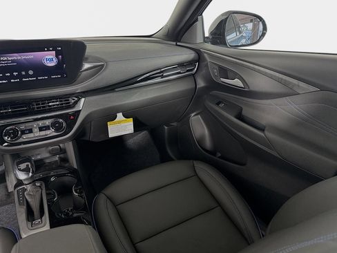New 2026 Buick Envista Sport Touring w/ Convenience I Package FWD image 24