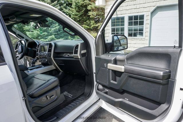 Used 2017 Ford F150 Lariat w/ Equipment Group 502A Luxury AWD/4WD image 28