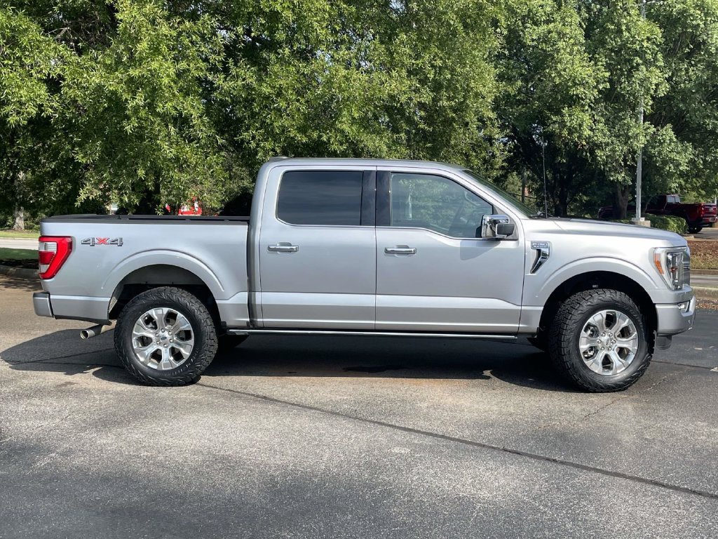 Used 2022 Ford F150 Platinum AWD/4WD image 2