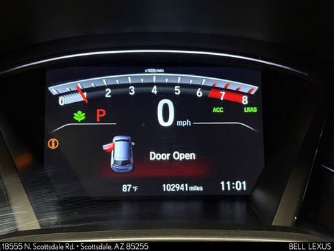 Used 2018 Honda CR-V Touring image 14