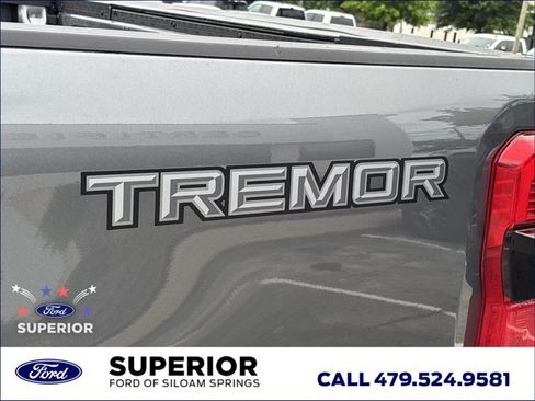 Used 2024 Ford F250 Lariat w/ Lariat Ultimate Package AWD/4WD image 16
