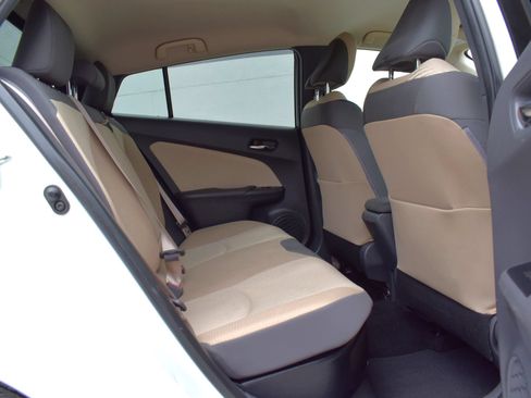 Used 2016 Toyota Prius Two FWD image 26