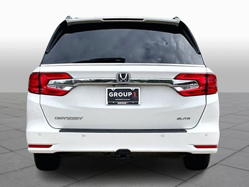 Used 2019 Honda Odyssey Elite image 5