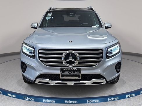 Used 2026 Mercedes-Benz GLB 250 4MATIC image 3