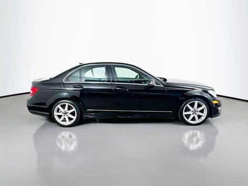 Used 2014 Mercedes-Benz C 300 4MATIC Sedan image 5