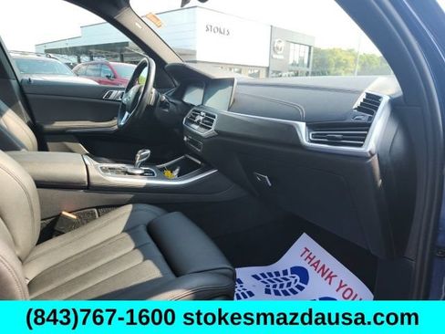 Used 2022 BMW X5 xDrive40i w/ Premium Package AWD/4WD image 27
