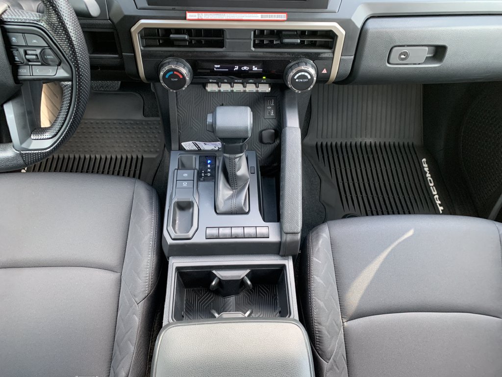 Used 2024 Toyota Tacoma SR RWD image 20
