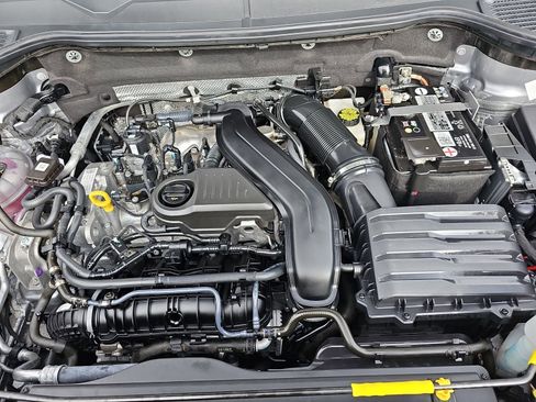 Used 2023 Volkswagen Taos S FWD image 29