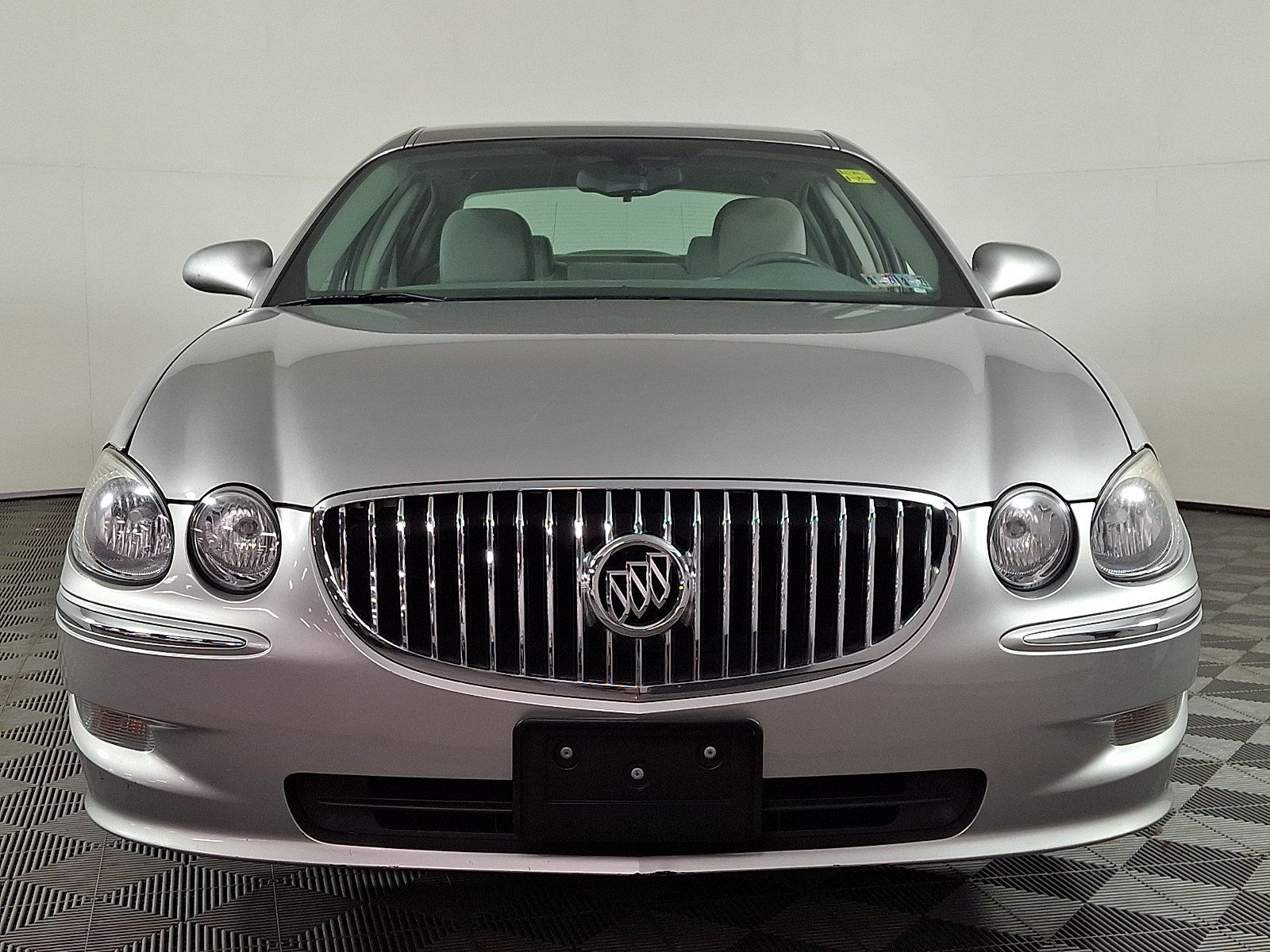 Used 2008 Buick LaCrosse CX FWD image 4