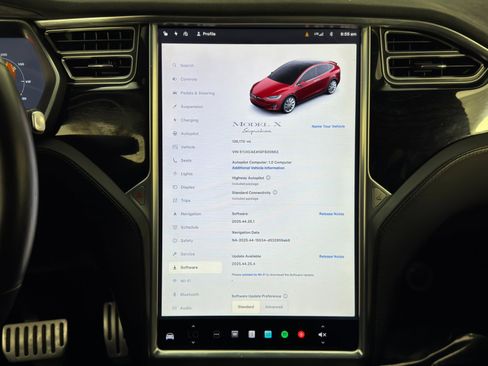 Used 2016 Tesla Model X P90D image 27