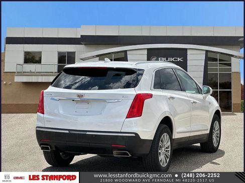 Used 2018 Cadillac XT5 Luxury w/ Driver Awareness Package AWD/4WD image 6
