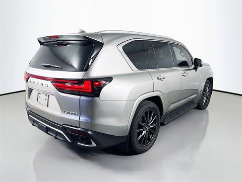 Used 2024 Lexus LX 600 F Sport image 7