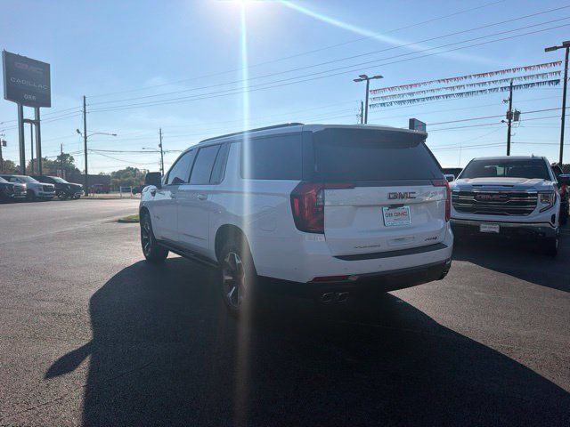 Used 2025 GMC Yukon XL AT4 Ultimate w/ LPO, AT4 Appearance Package AWD/4WD image 5