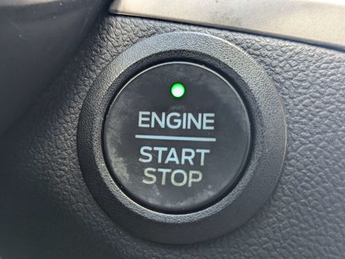 Used 2022 Ford Escape SEL FWD image 37