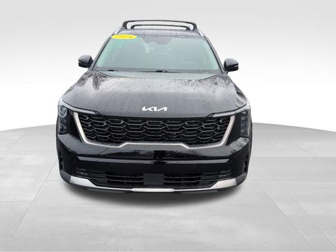 Used 2024 Kia Sorento EX image 2