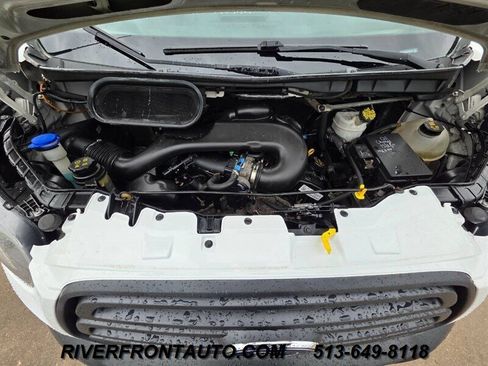 Used 2017 Ford Transit 250 130 Medium Roof image 18
