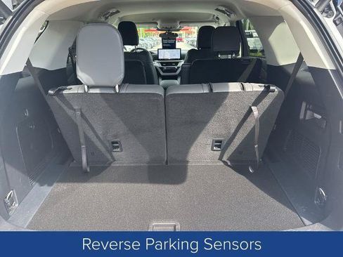 Certified 2026 Ford Explorer Active w/ Active Comfort Package RWD image 7