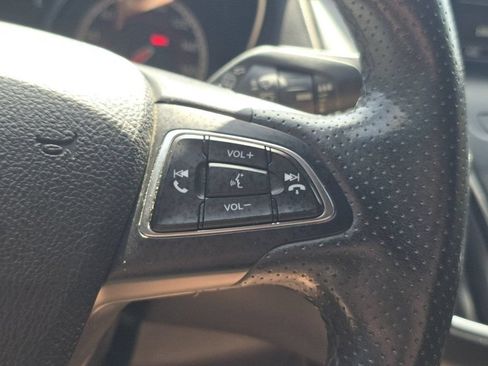 Used 2017 Ford Focus ST FWD image 28