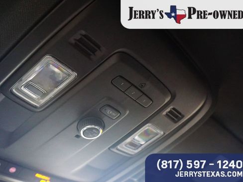 Used 2022 GMC Yukon SLT image 14