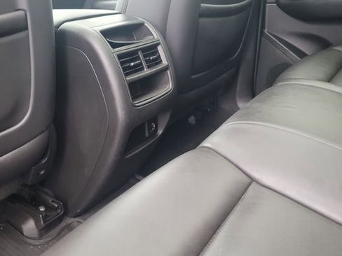 Used 2019 Cadillac XT5 Luxury image 27