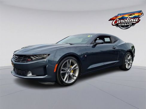 Used 2022 Chevrolet Camaro LT w/ RS Package RWD image 3
