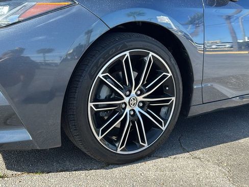 Used 2020 Toyota Avalon Touring w/ Advanced Safety Package FWD image 10