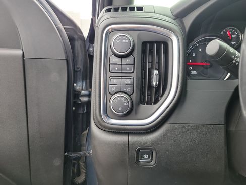 Used 2021 Chevrolet Silverado 1500 LT Trail Boss w/ Bed Protection Package AWD/4WD image 20