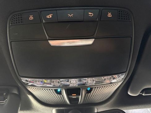 Used 2016 Mercedes-Benz C 300 4MATIC Sedan image 35