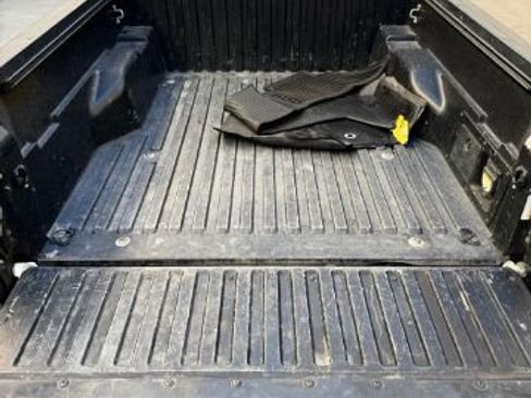 Used 2021 Toyota Tacoma TRD Off-Road w/ Technology Package image 26