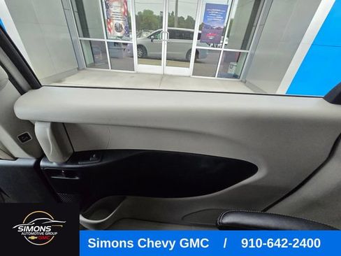 Used 2023 Chrysler Voyager LX FWD image 52