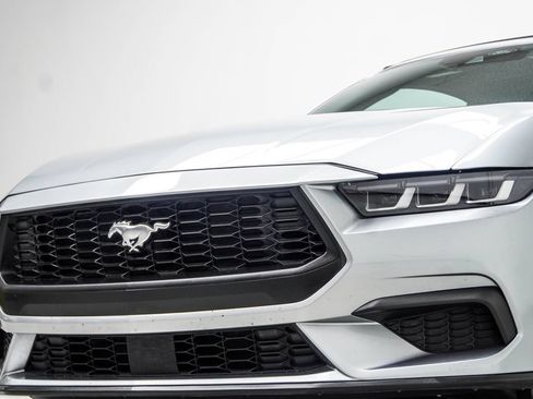 Used 2024 Ford Mustang Premium RWD image 6