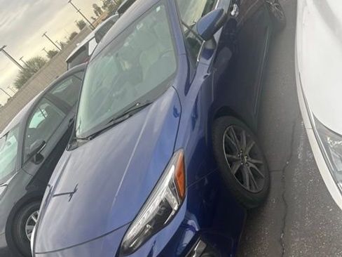 Used 2017 Subaru Impreza 2.0i Limited image 2
