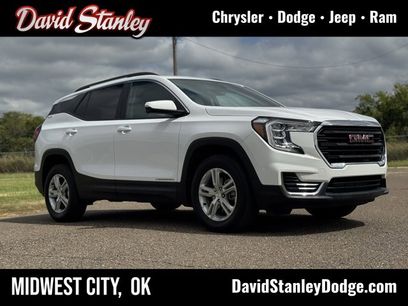 Used 2023 GMC Terrain SLE w/ Driver Convenience Package