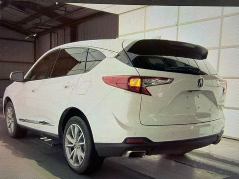 Used 2023 Acura RDX FWD w/ Technology Package image 3