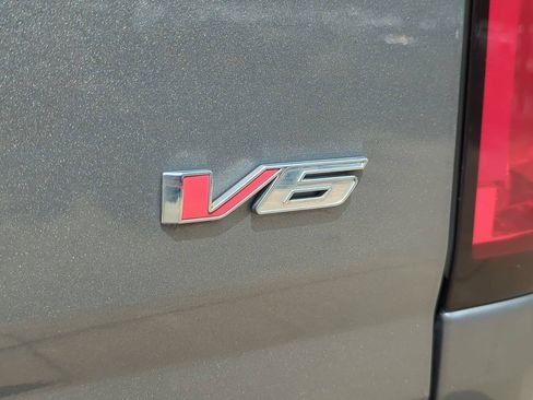 Certified 2022 Chevrolet Colorado LT w/ Redline Special Edition RWD image 6