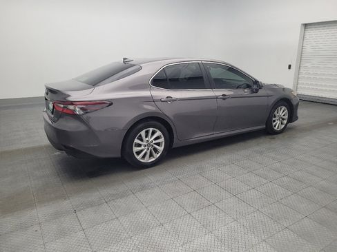 Used 2023 Toyota Camry LE image 10