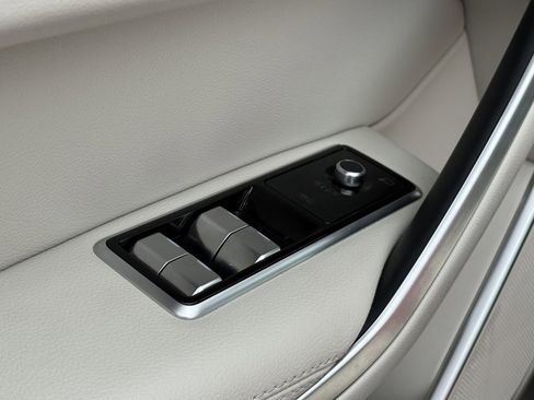 Used 2022 Jaguar F-PACE S image 14