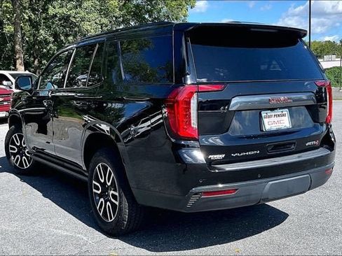 Used 2021 GMC Yukon AT4 w/ AT4 Premium Package AWD/4WD image 4