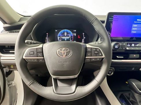 New 2026 Toyota Grand Highlander XLE FWD image 15