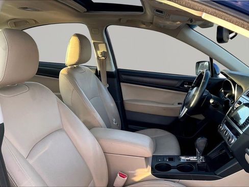 Used 2016 Subaru Legacy 2.5i Limited image 29