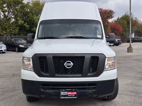 Used 2015 Nissan NV 2500 SV w/ Technology Package image 2