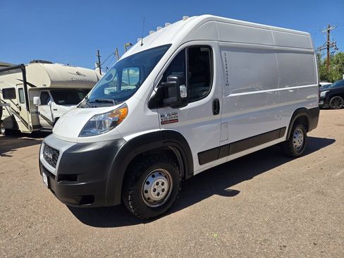 Used 2019 RAM ProMaster 1500 FWD image 3