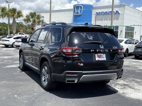 New 2026 Honda Pilot EX-L image 8