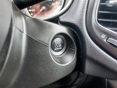 Used 2019 Jeep Compass Latitude AWD/4WD image 23