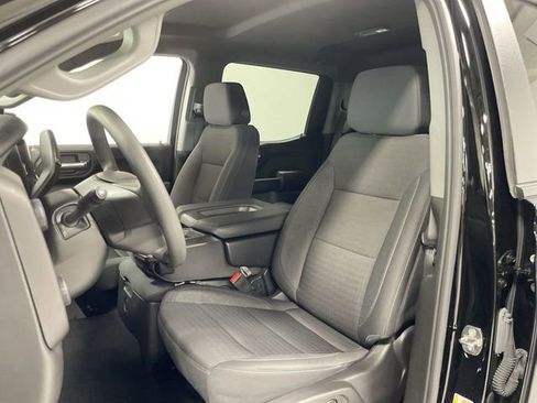 Used 2024 Chevrolet Silverado 1500 Custom image 11