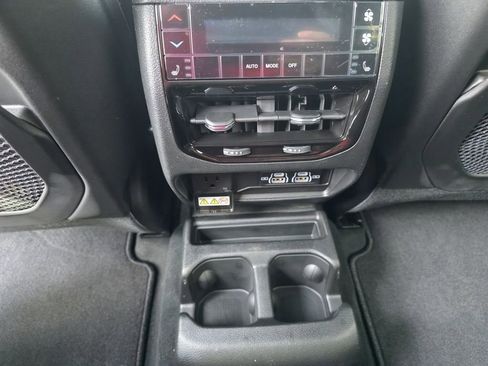 New 2025 Jeep Grand Cherokee L Limited w/ Luxury Tech Group II image 48