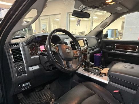 Used 2012 RAM 1500 Laramie AWD/4WD image 4