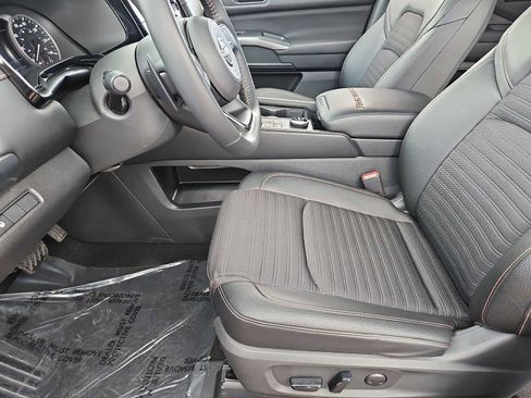 Used 2024 Nissan Pathfinder Rock Creek image 17