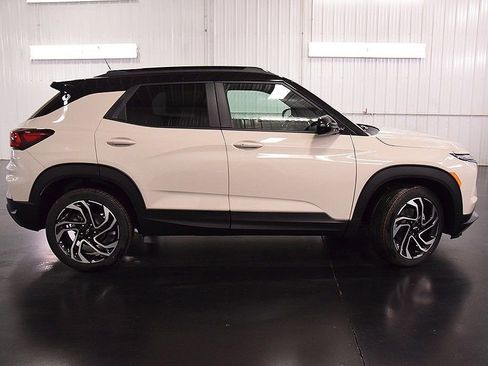 New 2026 Chevrolet TrailBlazer RS w/ Convenience Package image 8